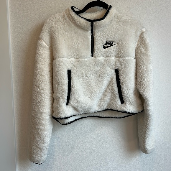 nike fuzzy quarter zip